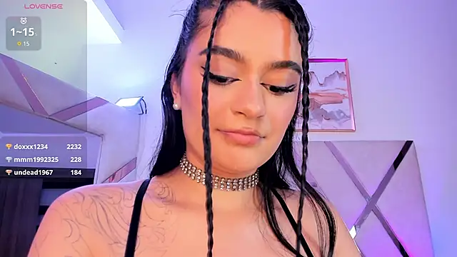 Lucia_velez's cam snapshot