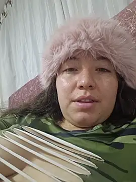 annyaparis's cam snapshot