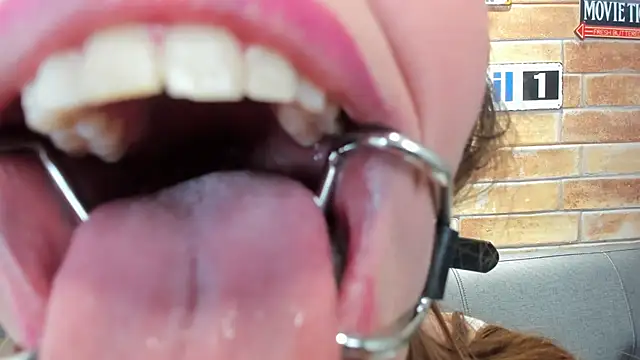 foxy_tiana's cam snapshot