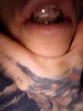 vamporasuccubus19777's cam snapshot