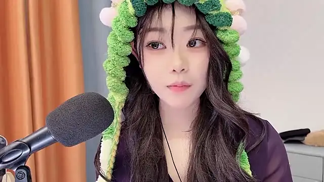 smalldaisy's cam snapshot