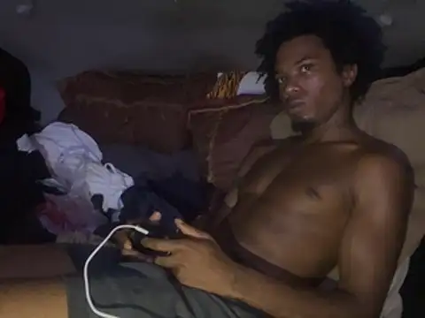 SlimeCrownzOut5's cam snapshot