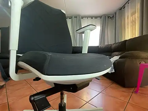 Dicktator16's cam snapshot