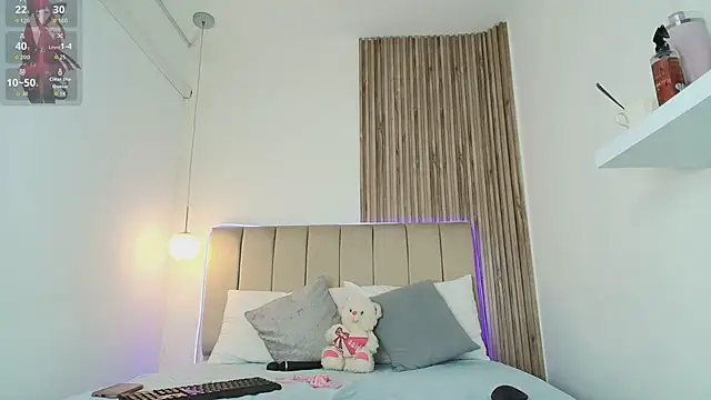 Alisson_Owen's cam snapshot