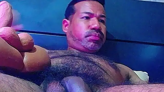 Romeo_box22's cam snapshot