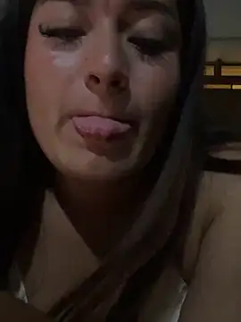 LuceroRm's cam snapshot