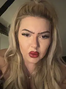 addictiveluxury's cam snapshot