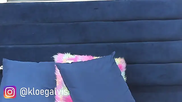 Kloe-squirts's cam snapshot