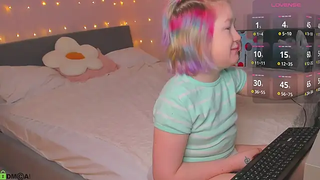 Sara_Robinson's cam snapshot