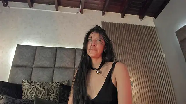 BrigitteVons's cam snapshot