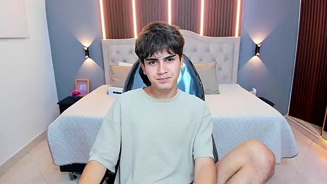 Tommy18__ live sex cam