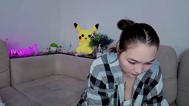 ColettaMejias live sex cam