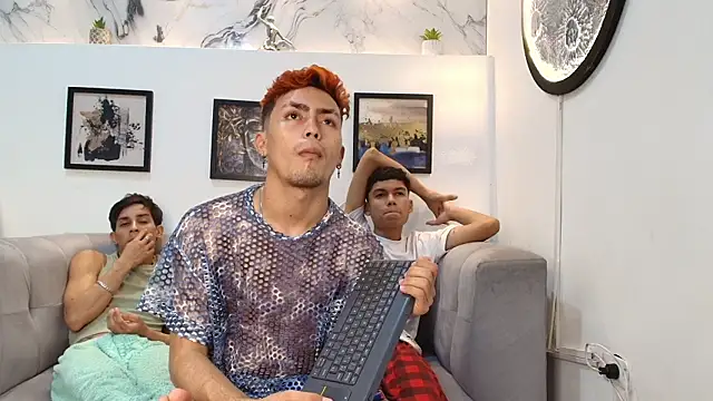 AVENGER_BOYS2026 live sex cam