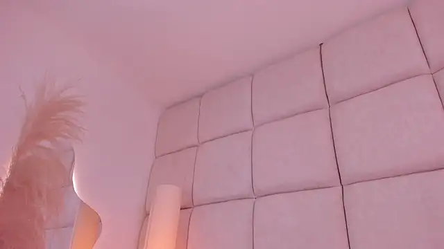 Sooffii_1's cam snapshot