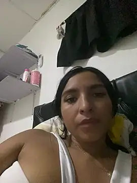 JanyLunaBJ's cam snapshot