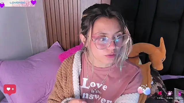 YukkyKuran_'s cam snapshot