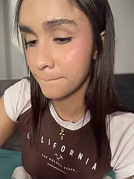 Isabella-Teen's cam snapshot