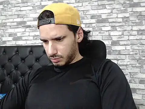 MrTyler667's cam snapshot