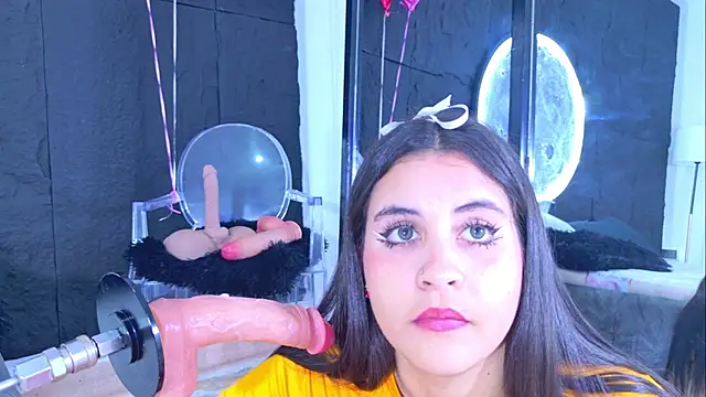 LizzyOlsen's cam snapshot