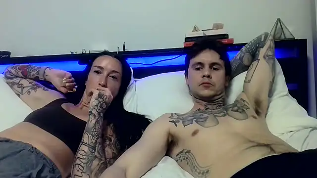 skateboardskate's cam snapshot