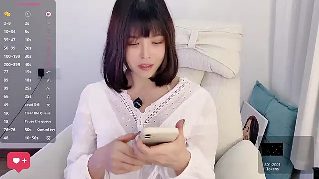 peachy_kiss's cam snapshot