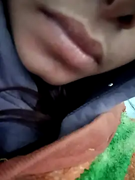 Aaisha-16's cam snapshot