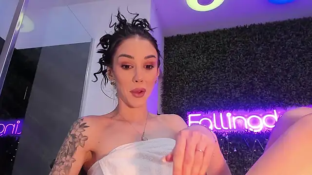 realhotfallingdevil live sex cam