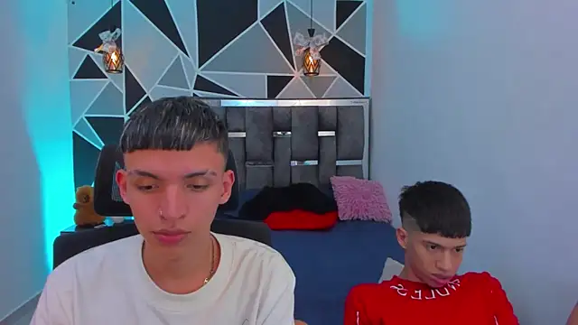 Juan_Nd_Steven live sex cam