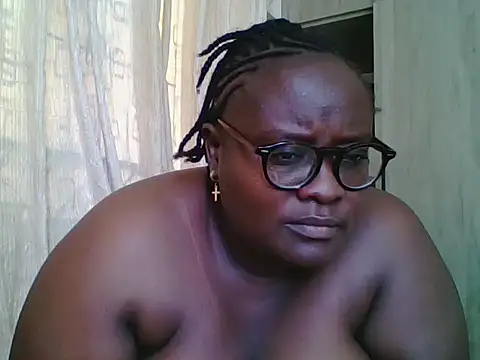 Hotwife8's cam snapshot