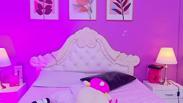 SamantaKane's cam snapshot