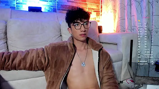 mhatias_'s cam snapshot