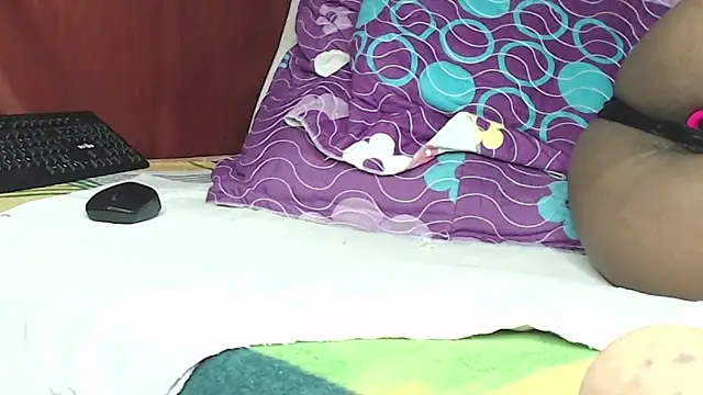 dekatalebell's cam snapshot