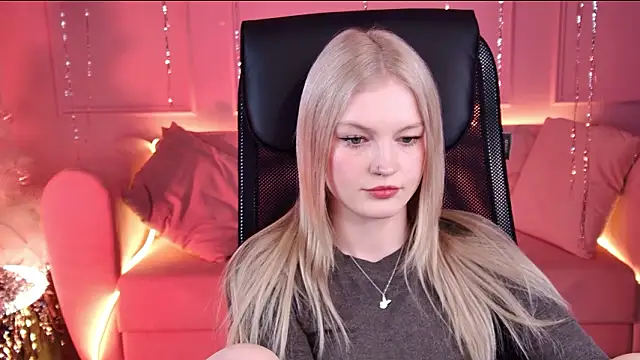 GraceGlamour's cam snapshot