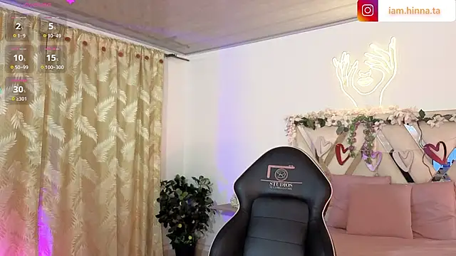hina_tay's cam snapshot