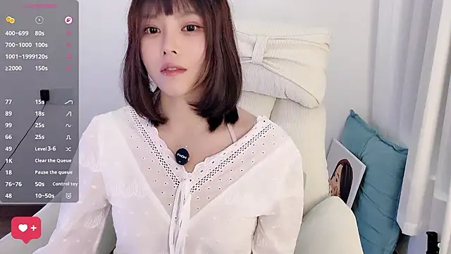 peachy_kiss's cam snapshot