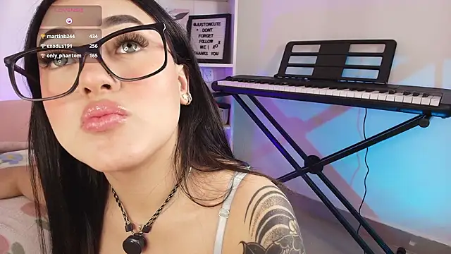 justonecute's cam snapshot