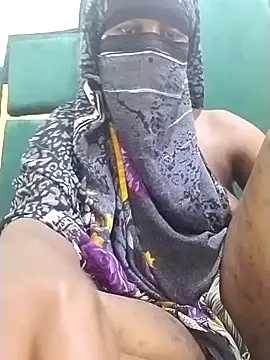 chocolate-puss's cam snapshot