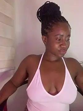 MISSMAYSROOM's cam snapshot