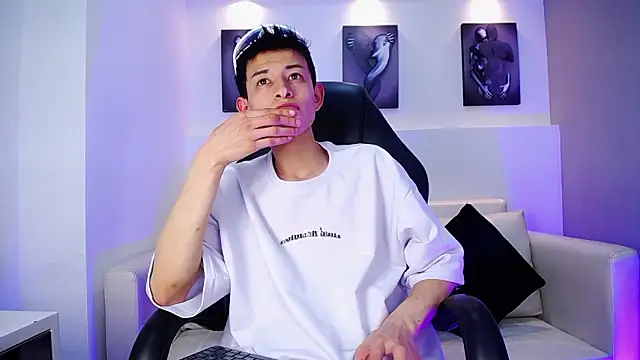 MaikCarver live sex cam