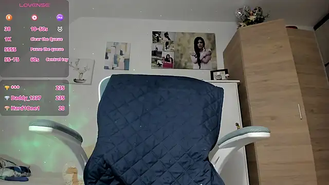 Veronikolsen-'s cam snapshot