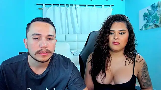 xxx_sweet_couple_'s cam snapshot