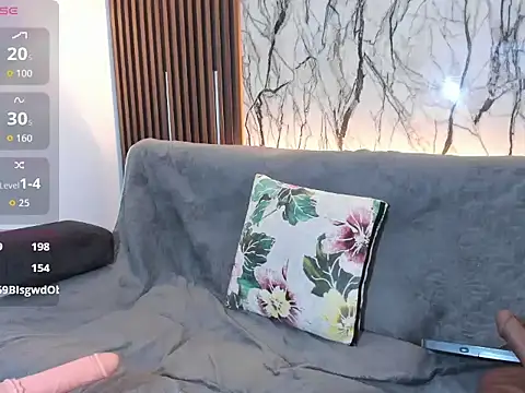 Pauline_Fox's cam snapshot