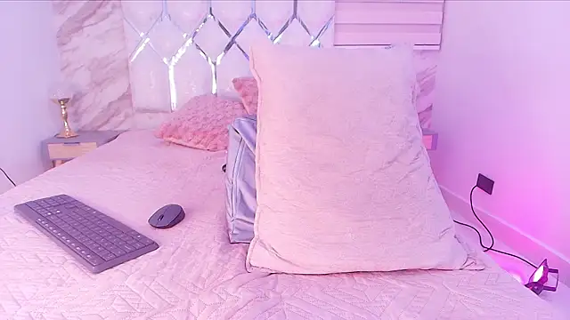 cataleya_ebony_'s cam snapshot