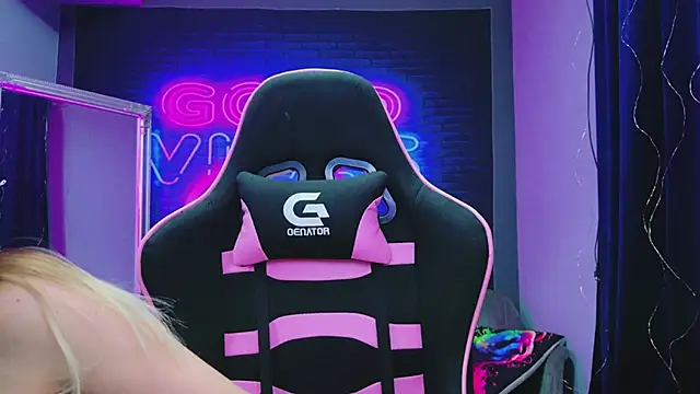 CoraVex's cam snapshot