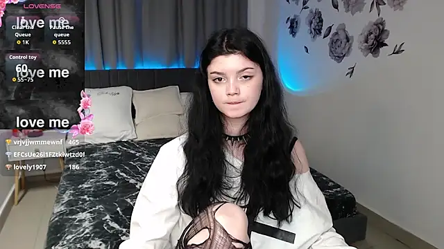 MileyRood's cam snapshot