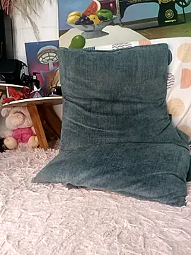 lovely_kitt's cam snapshot