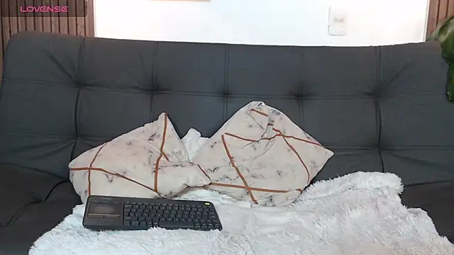 rihannagil live sex cam