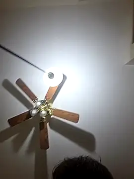 Heavyhung14u's cam snapshot