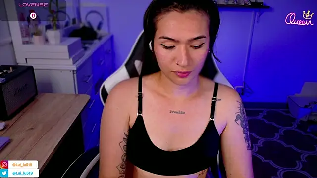 ImLui_lu's cam snapshot