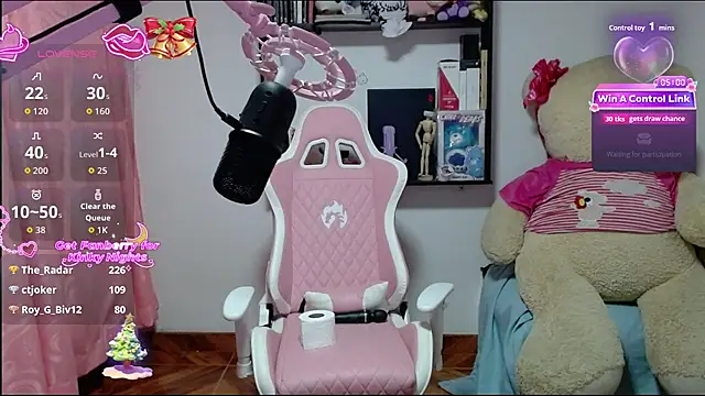 Maggie_Fox3's cam snapshot